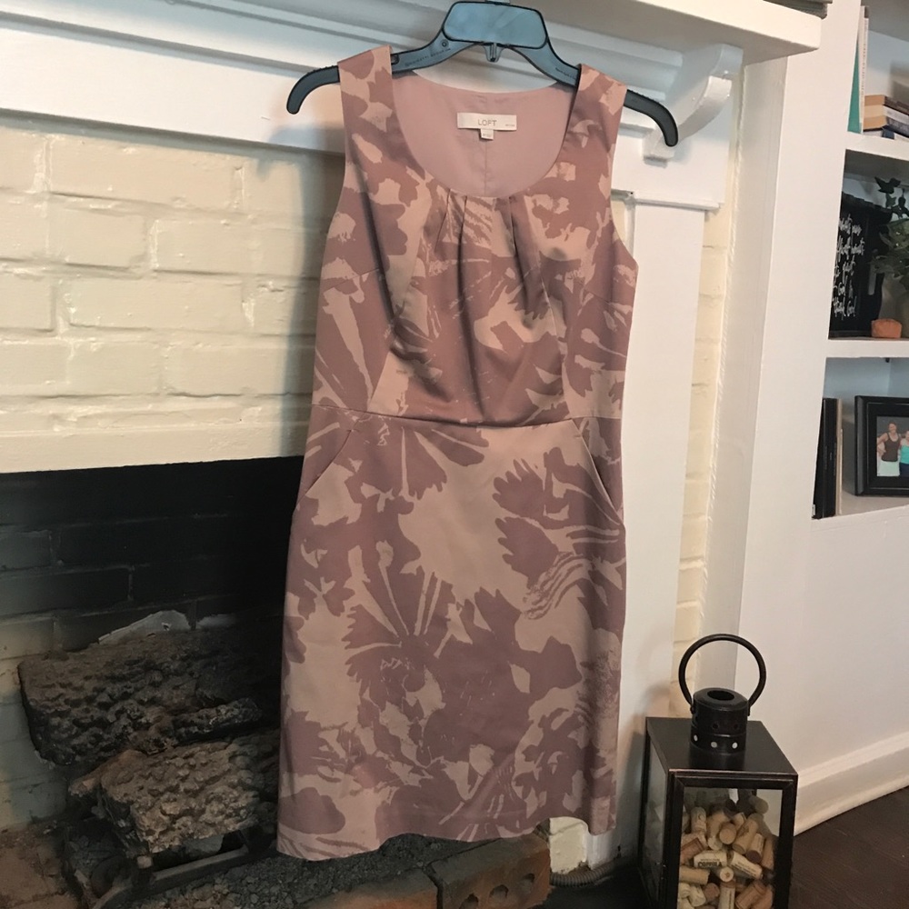 Stylish LOFT Dress with pockets